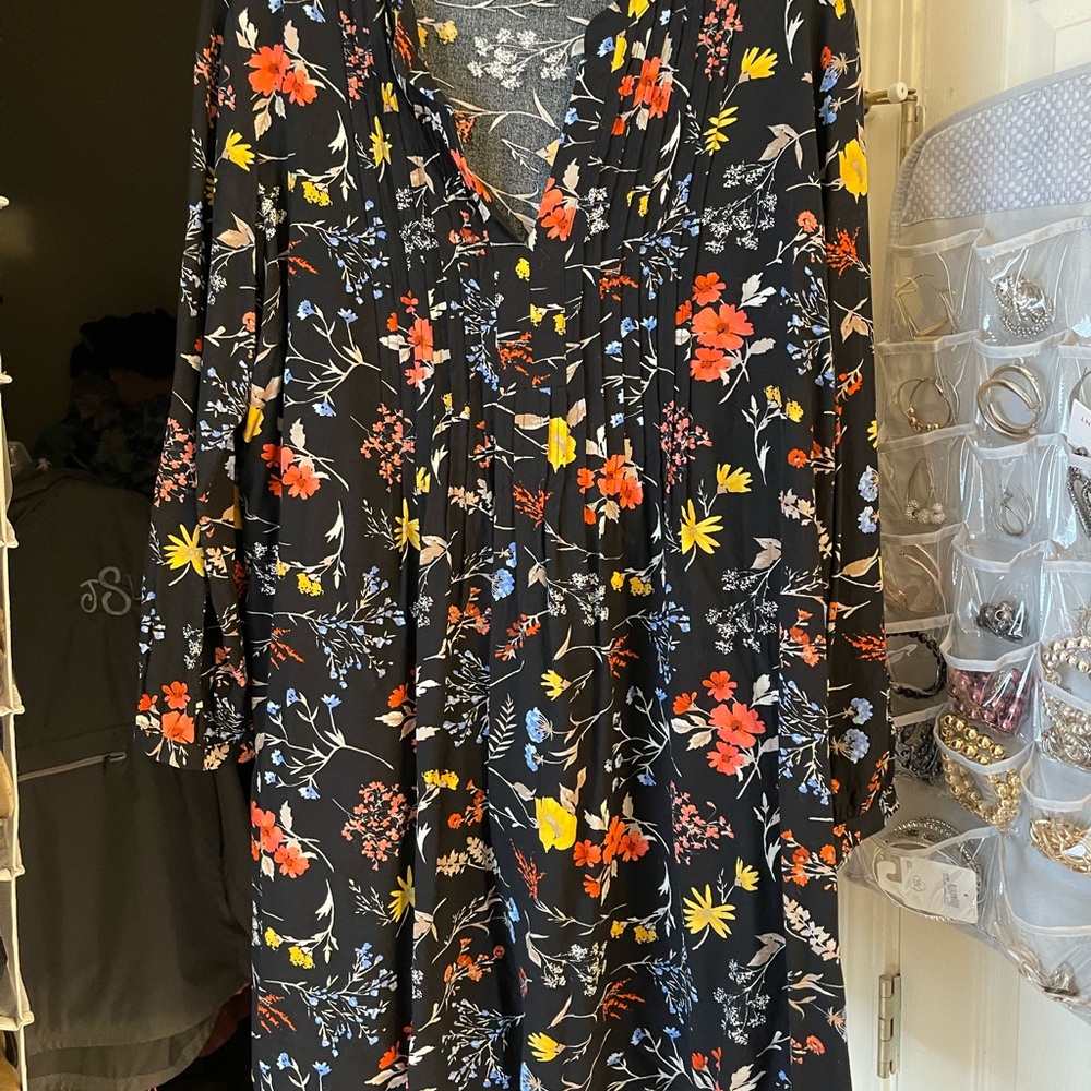 Old Navy Floral Black Dress